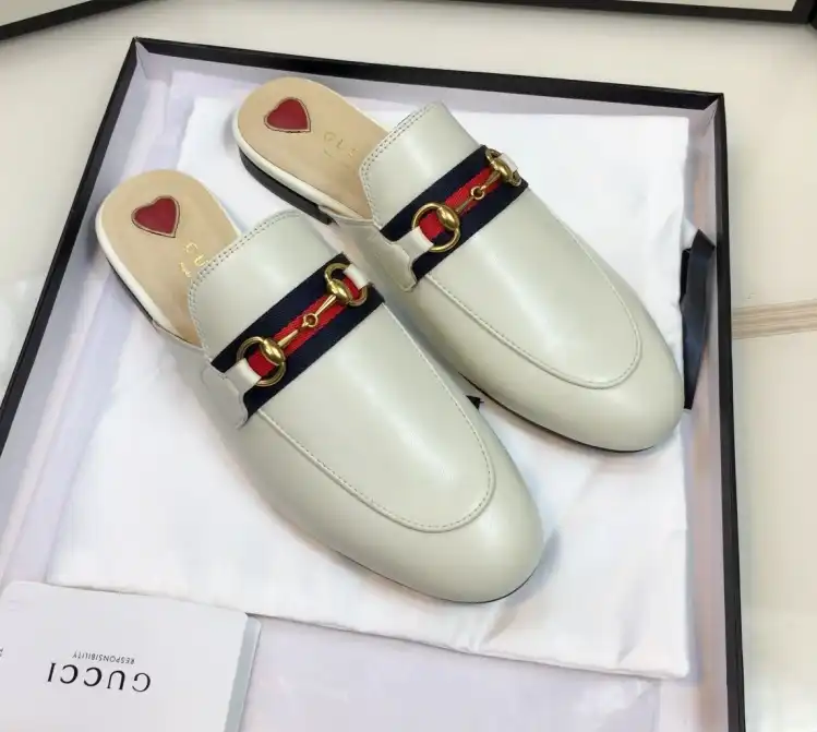 hype Gucci Slippers