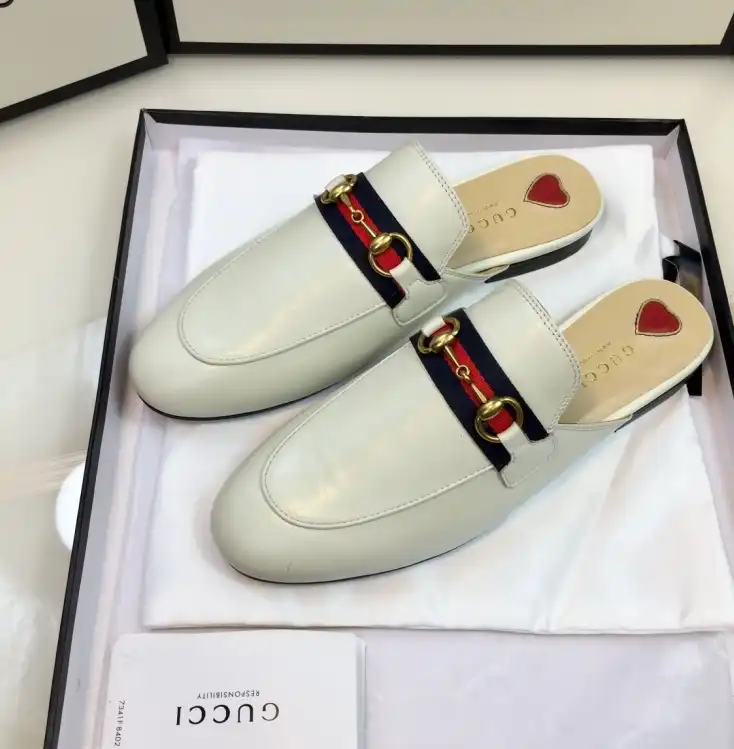 hype Gucci Slippers