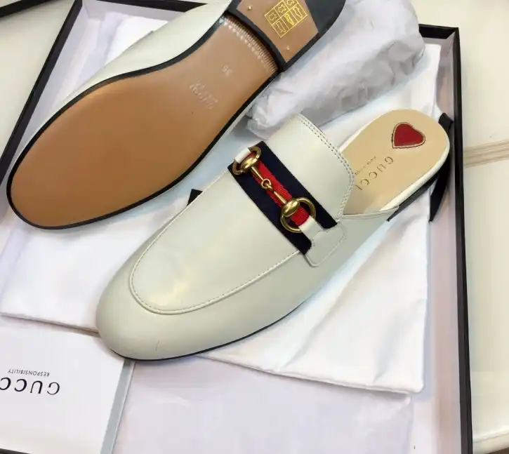 hype Gucci Slippers