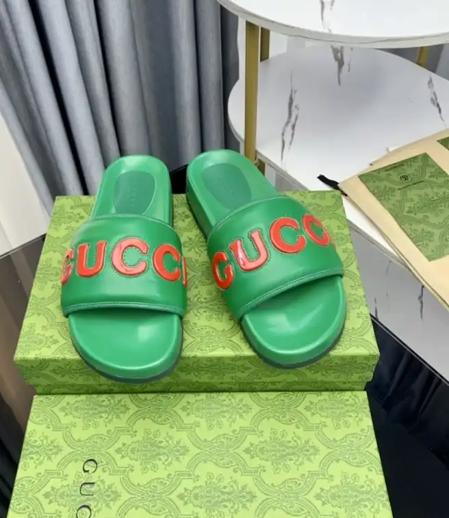 hype Gucci Slippers