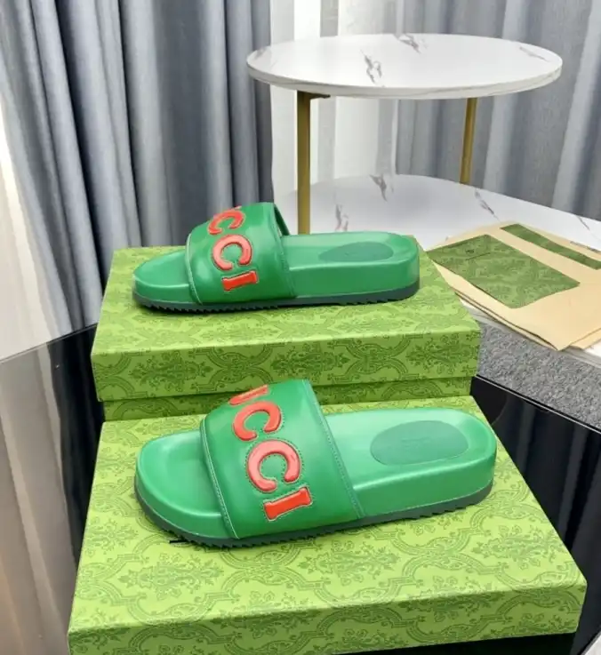 hype Gucci Slippers