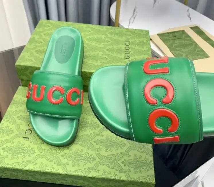 hype Gucci Slippers