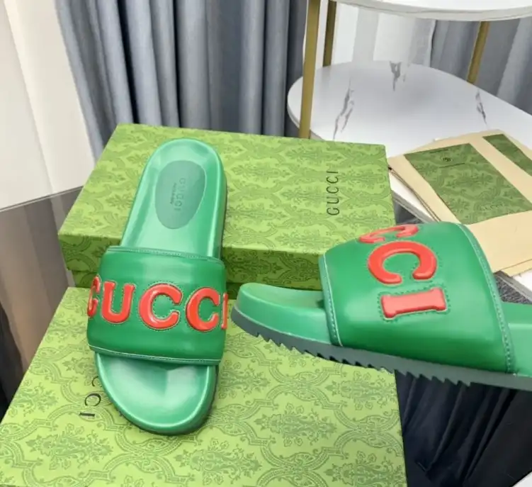 hype Gucci Slippers