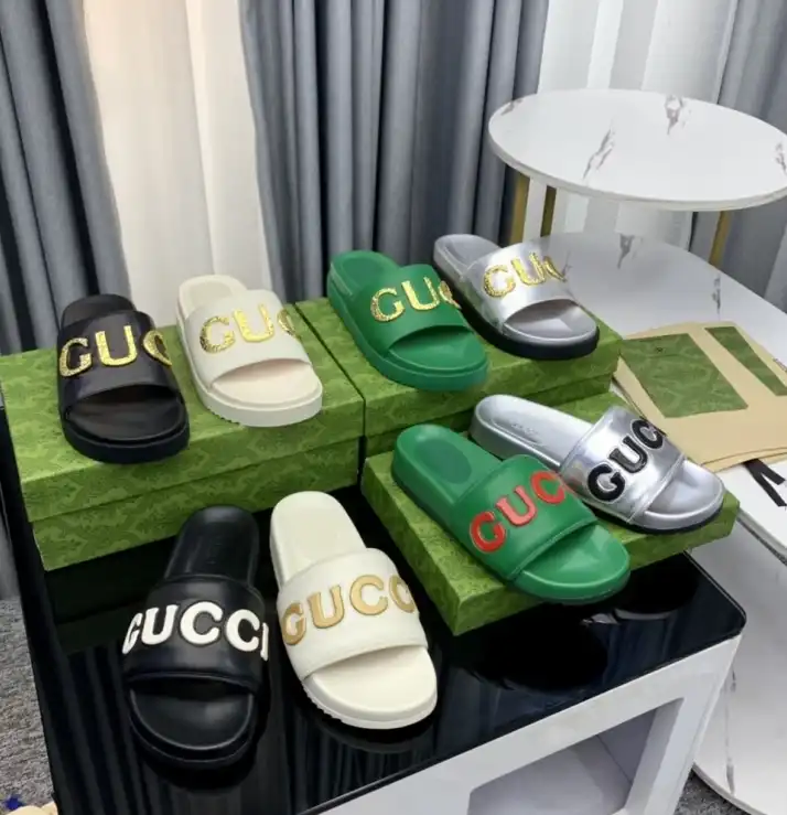 hype Gucci Slippers