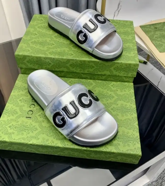 hype Gucci Slippers