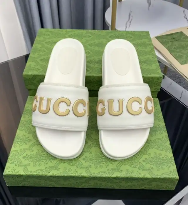 hype Gucci Slippers