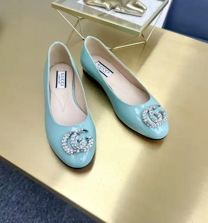 hype Gucci Flat Shoes