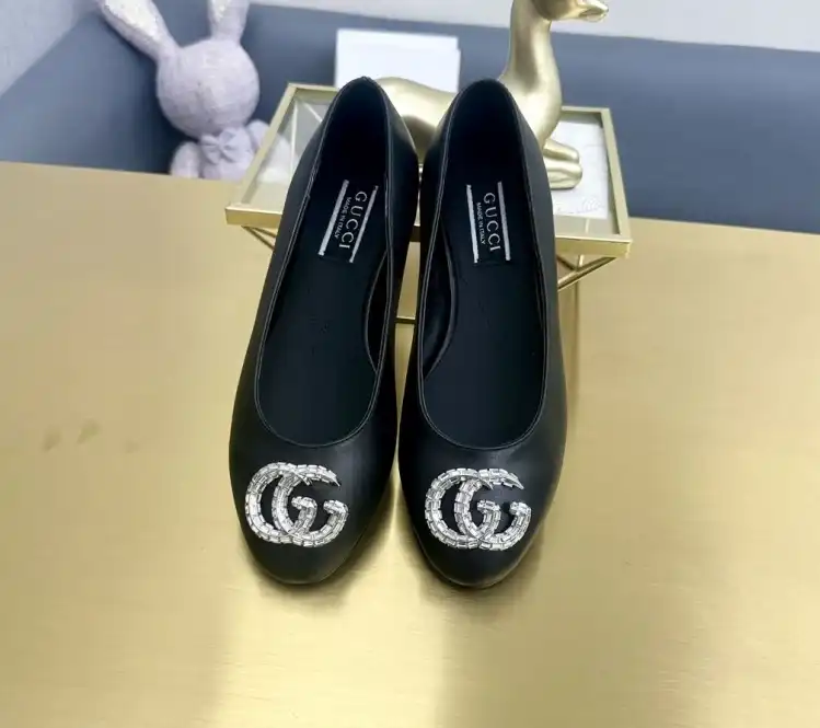 hype Gucci Flat Shoes