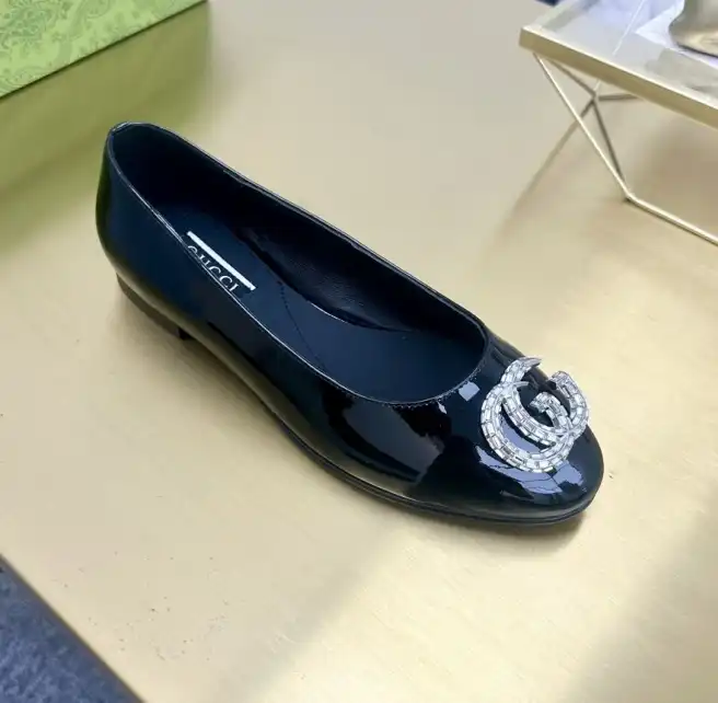 hype Gucci Flat Shoes