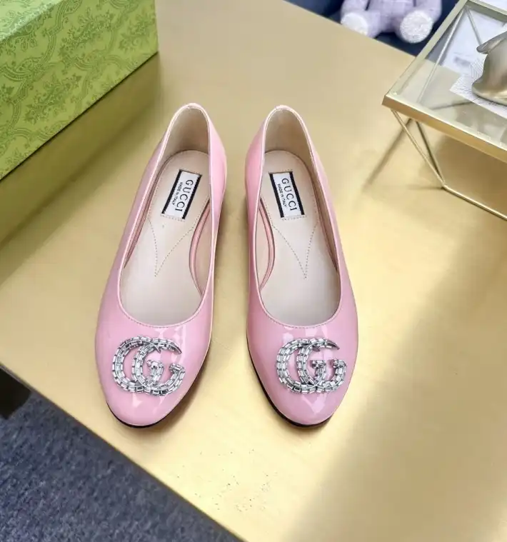 hype Gucci Flat Shoes