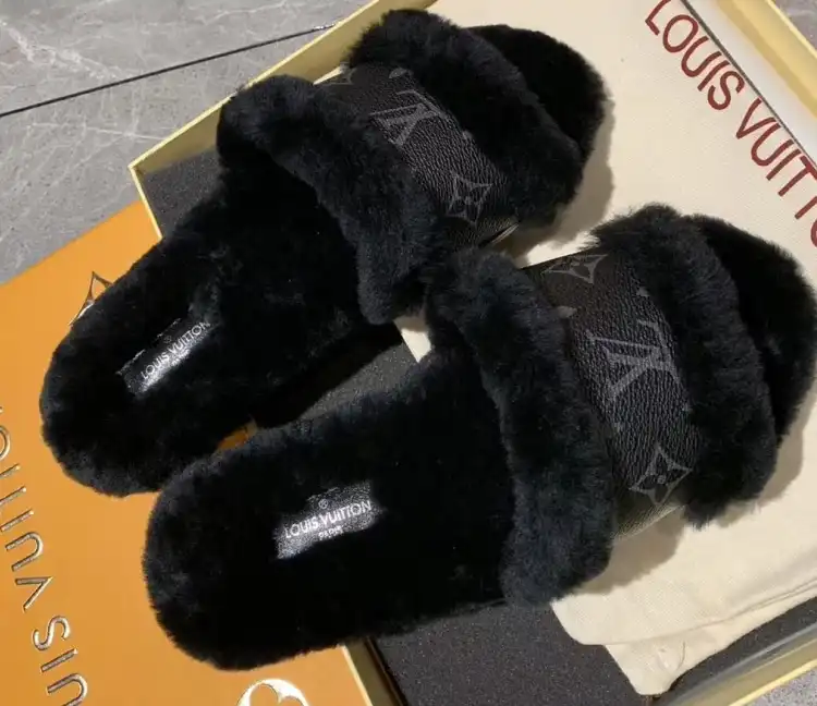 hype LV Slippers