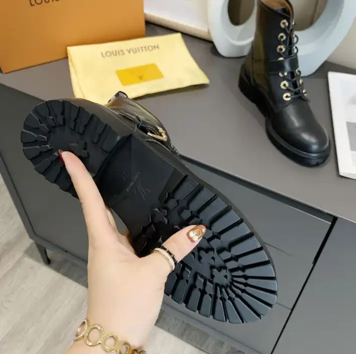 hype LV Boots