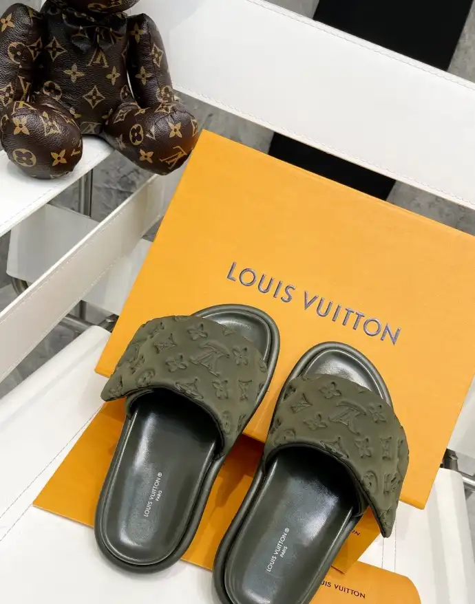 hype LV Slippers