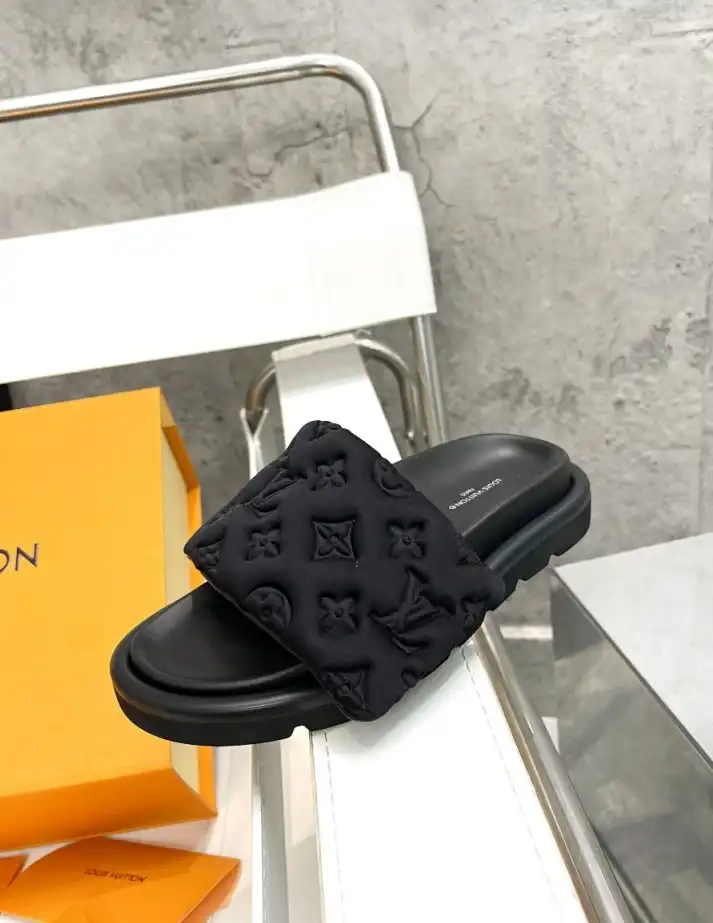 hype LV Slippers