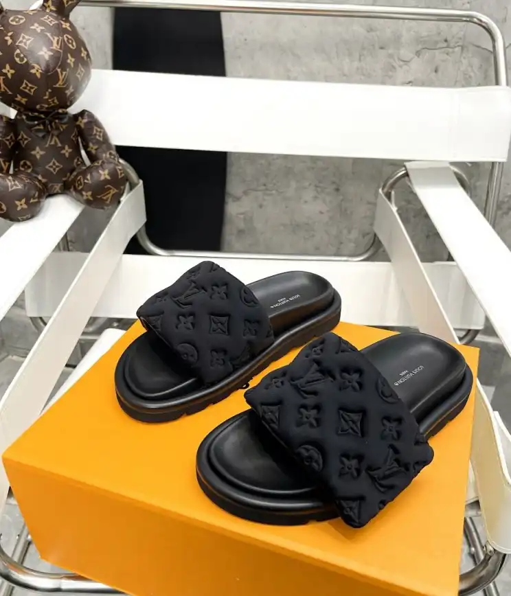 hype LV Slippers