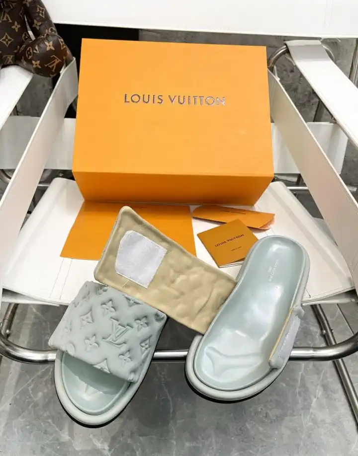 hype LV Slippers