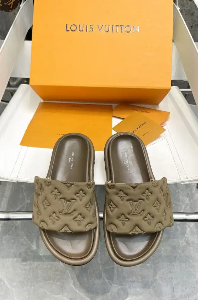 hype LV Slippers