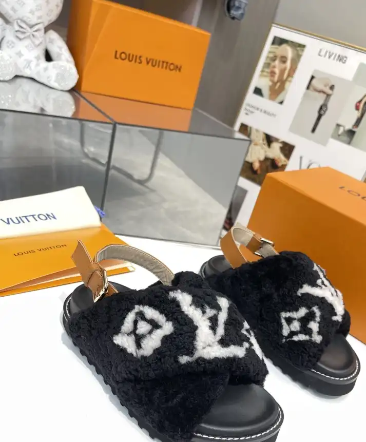 hype LV Slippers