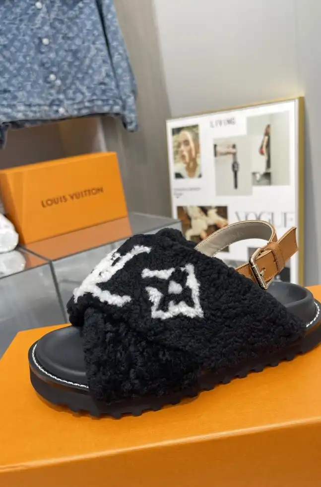 hype LV Slippers