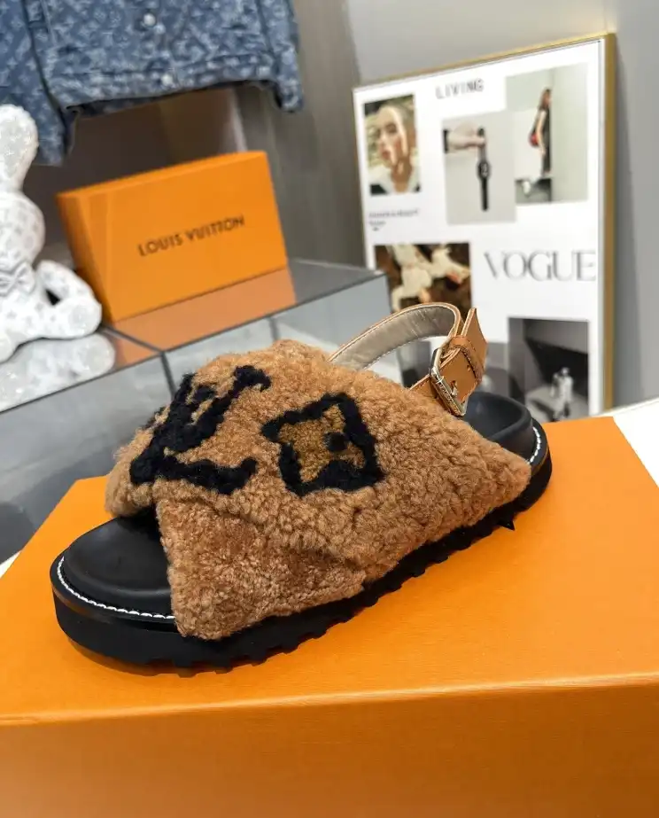 hype LV Slippers