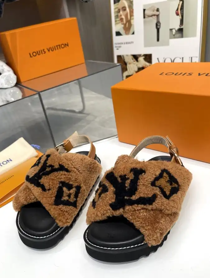 hype LV Slippers