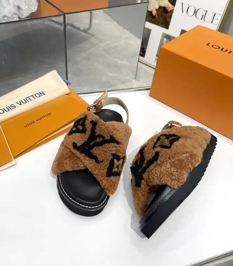 hype LV Slippers