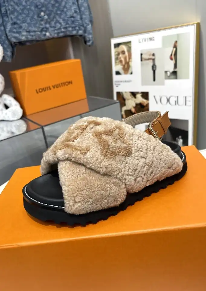 hype LV Slippers