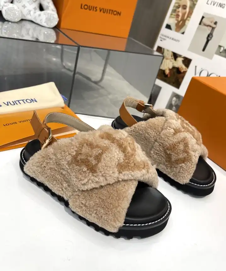 hype LV Slippers