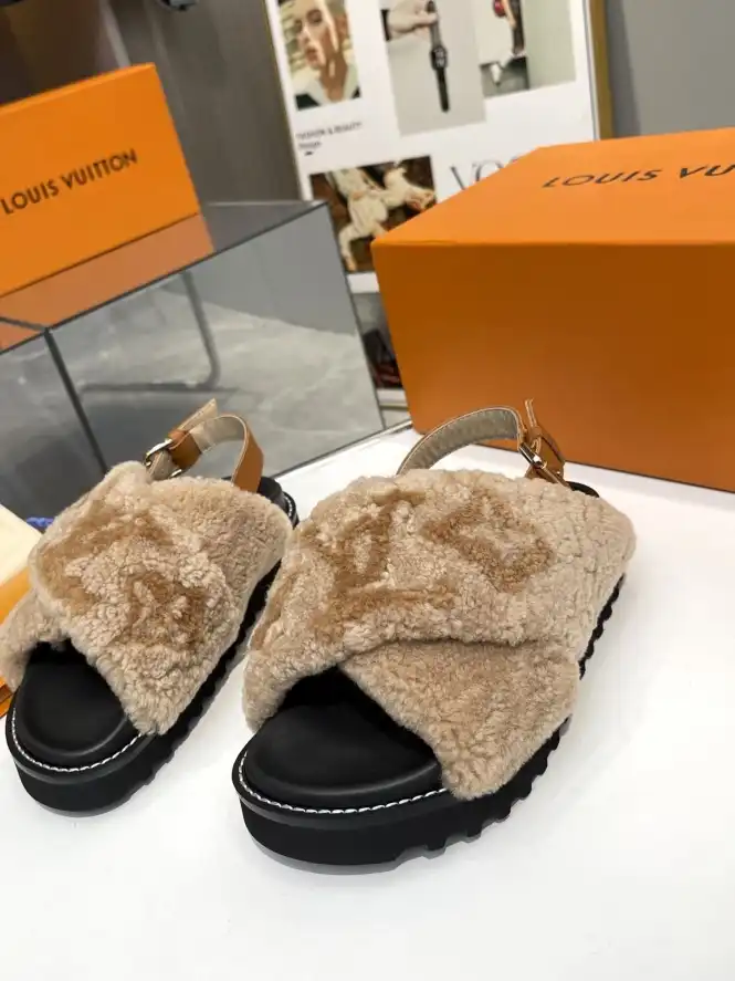 hype LV Slippers