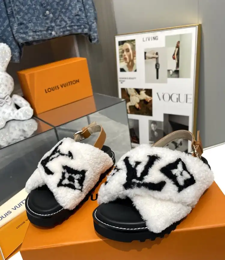 hype LV Slippers