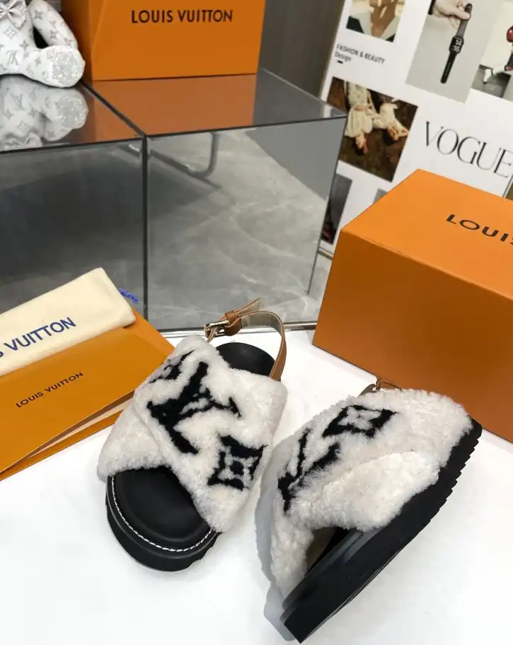 hype LV Slippers