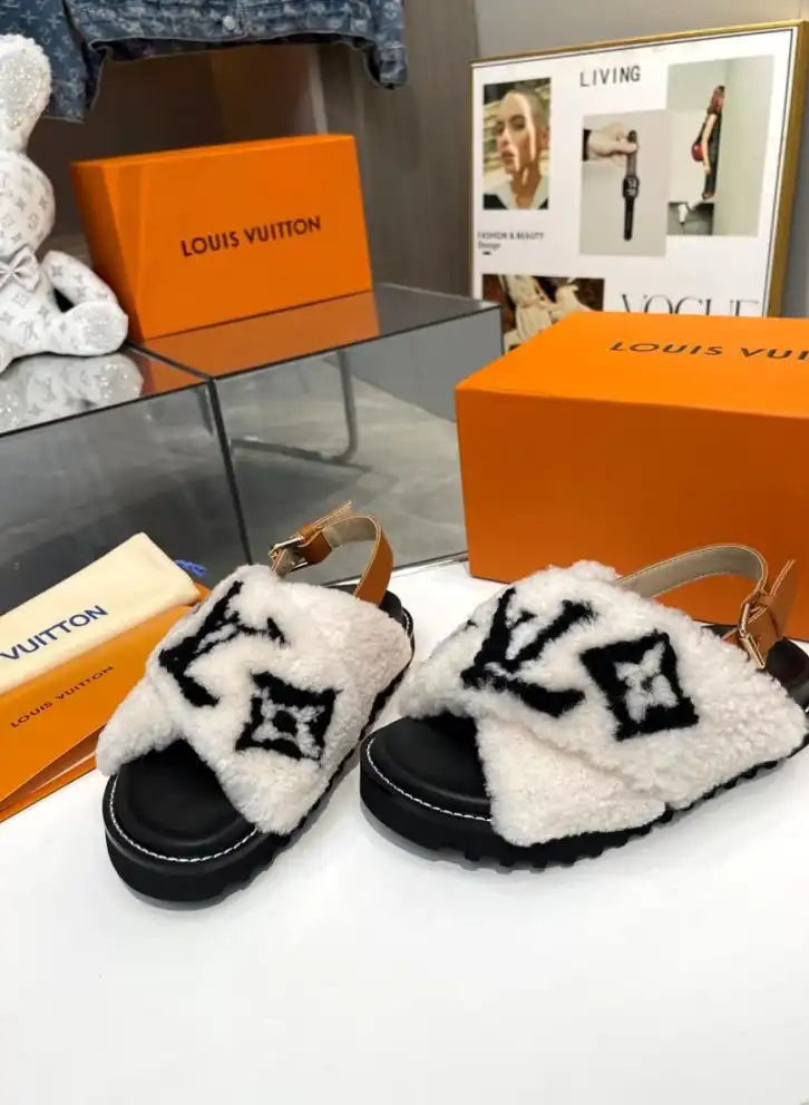 hype LV Slippers