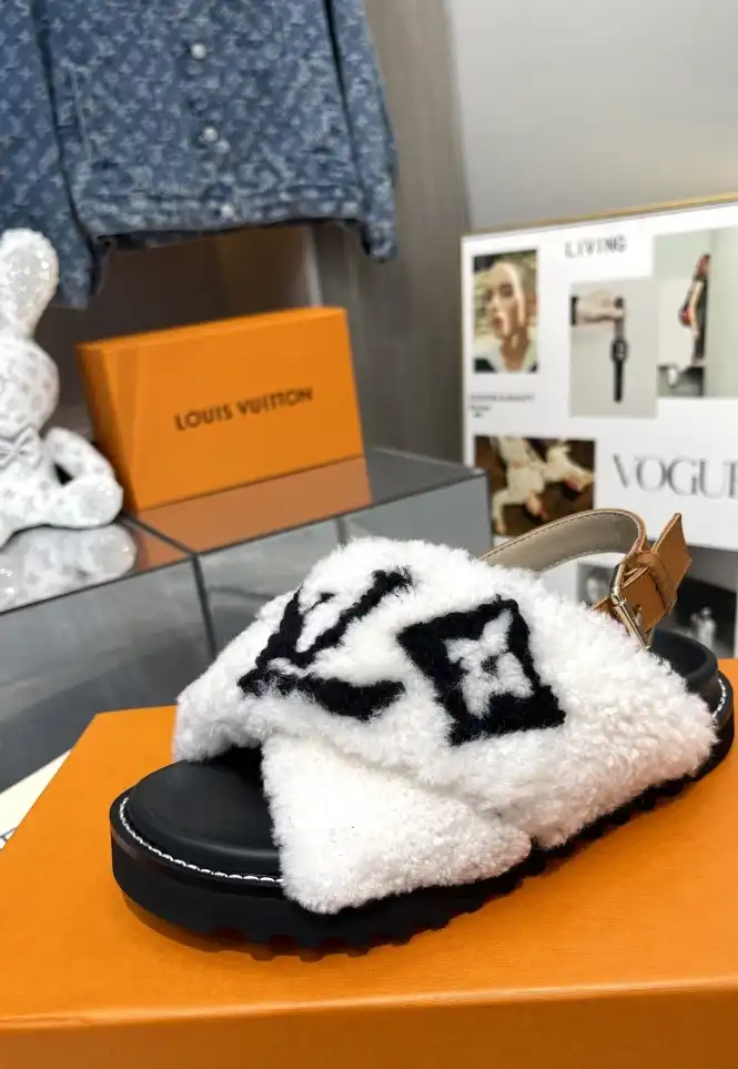 hype LV Slippers