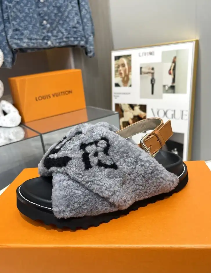 hype LV Slippers