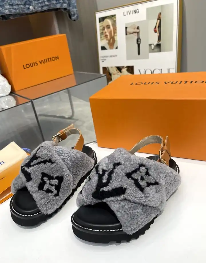 hype LV Slippers