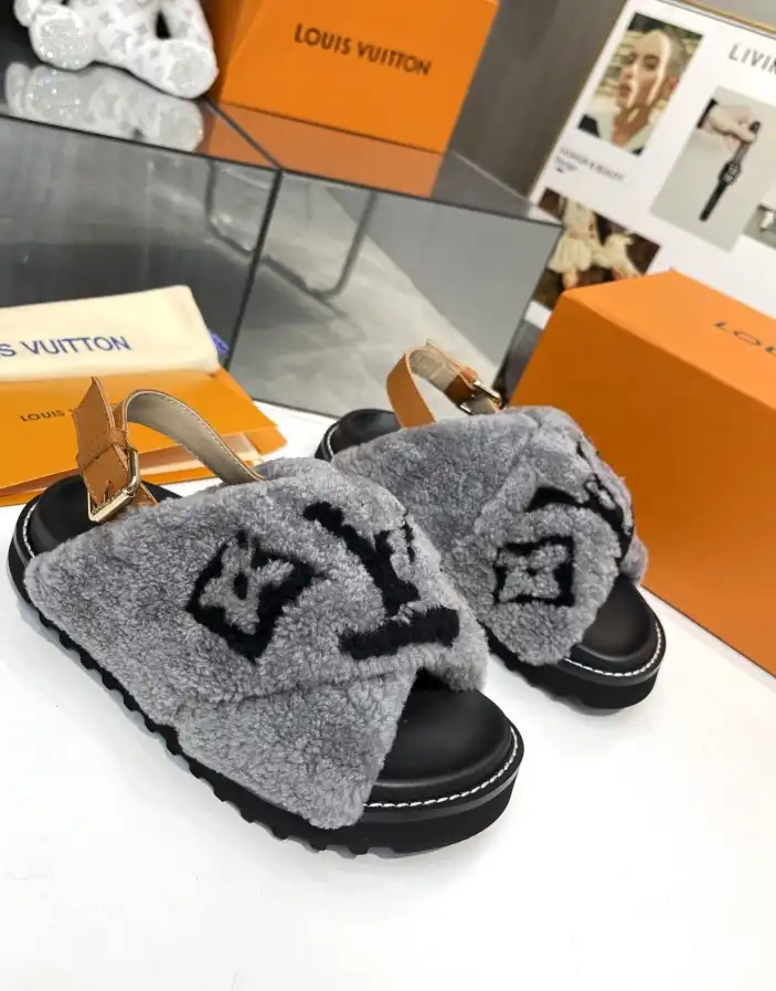 hype LV Slippers