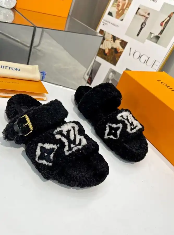 hype LV Slippers