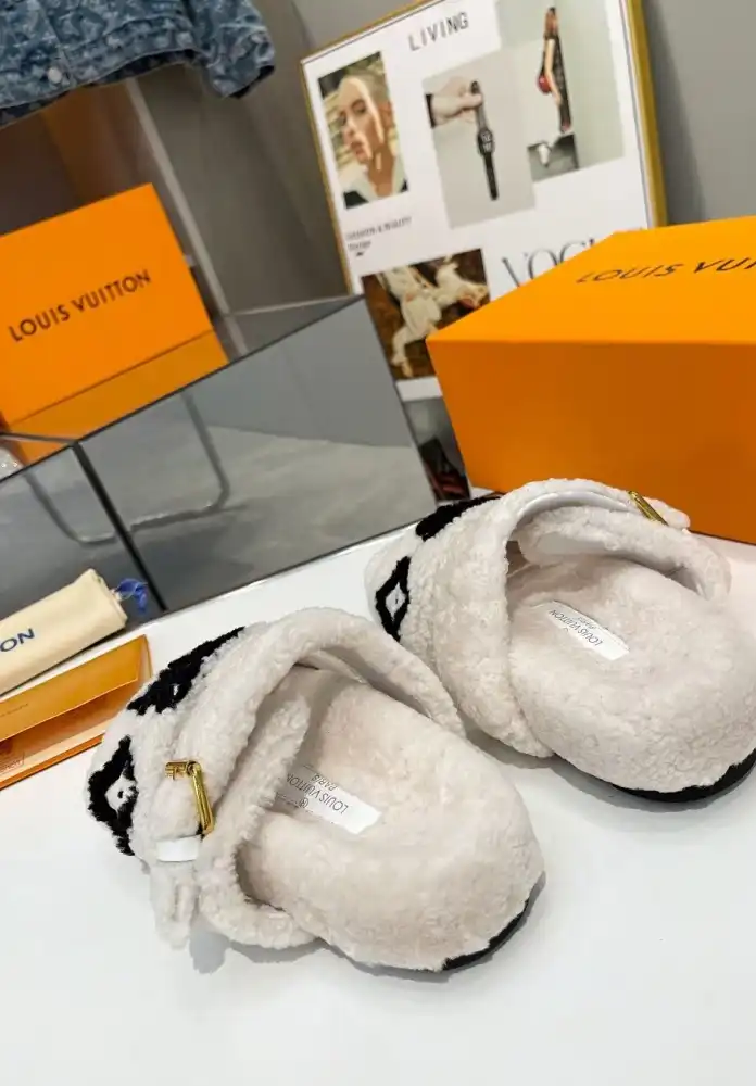 hype LV Slippers