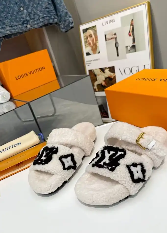 hype LV Slippers