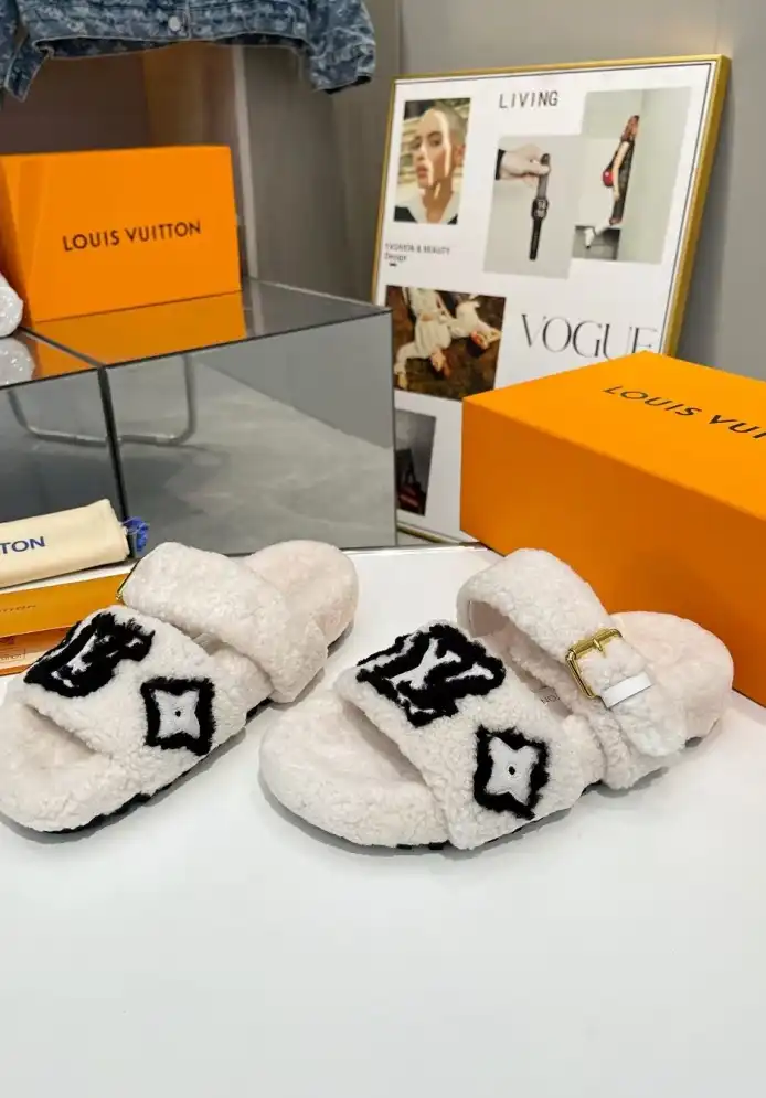 hype LV Slippers