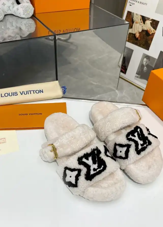 hype LV Slippers