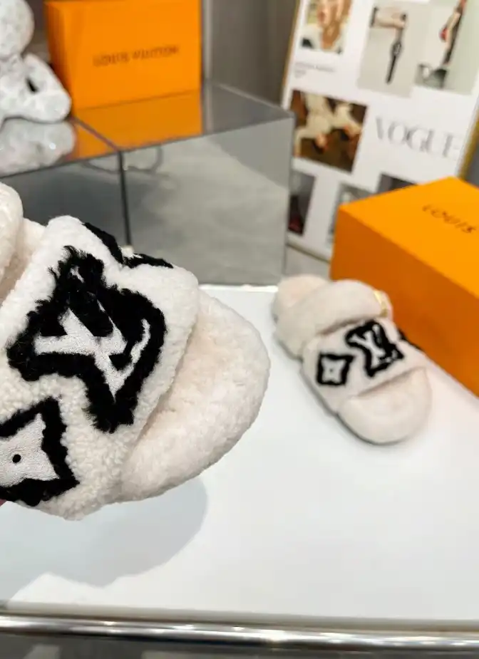 hype LV Slippers