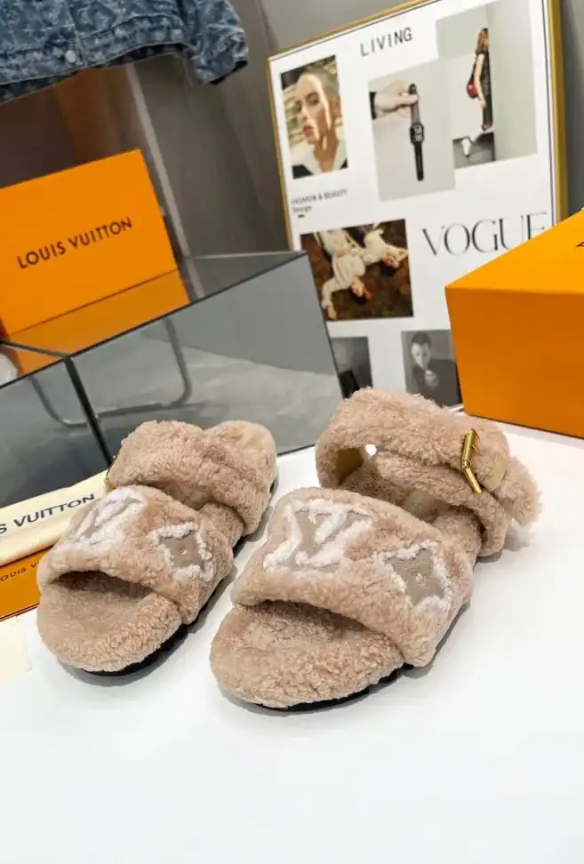 hype LV Slippers