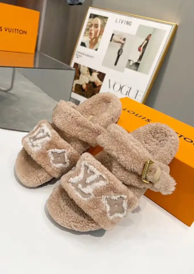 hype LV Slippers