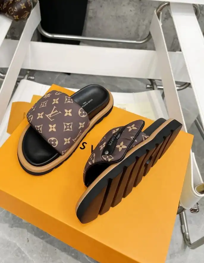 hype LV Slippers