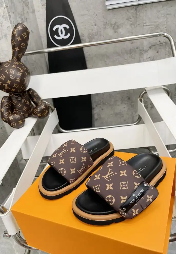 hype LV Slippers