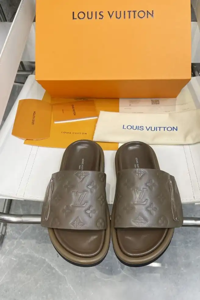 hype LV Slippers