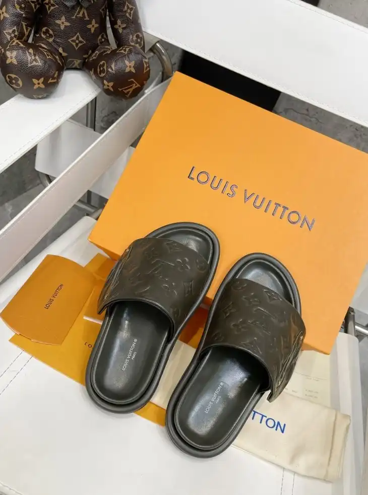 hype LV Slippers