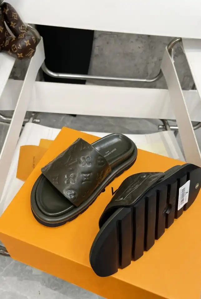 hype LV Slippers