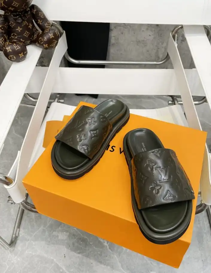 hype LV Slippers